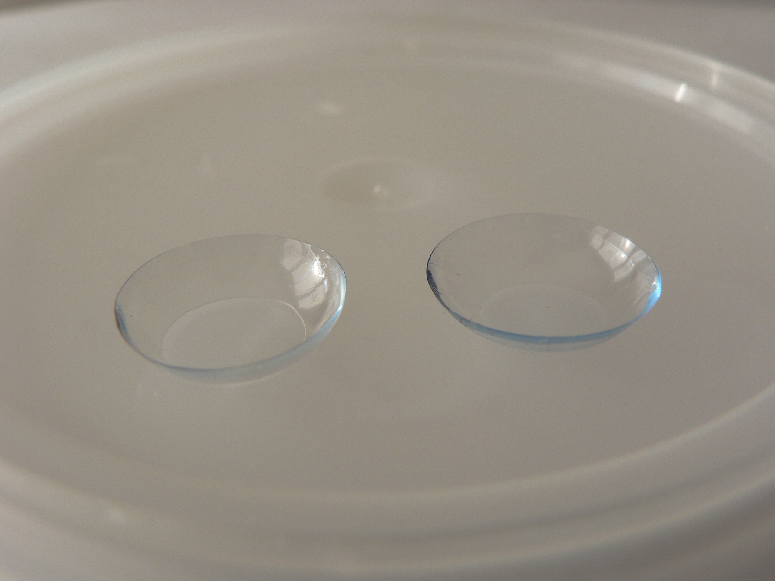 Hypergel Contact Lenses Introduced To Improve Eye Comfort
