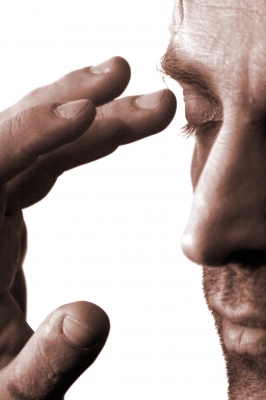 Age Related Macular Degeneration, Effects and Treatments