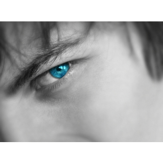 advice on the sharing of contact lenses