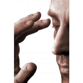 Age Related Macular Degeneration, Effects and Treatments