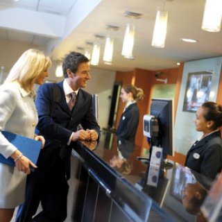 holiday inn stratford upon avon abdo conference