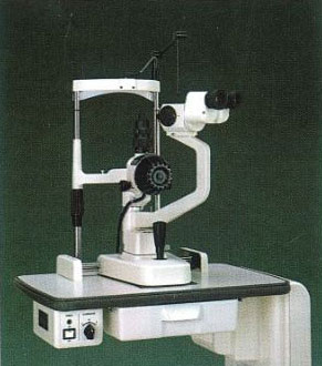 Topcon SL2E Zeiss Style Slit Lamp
